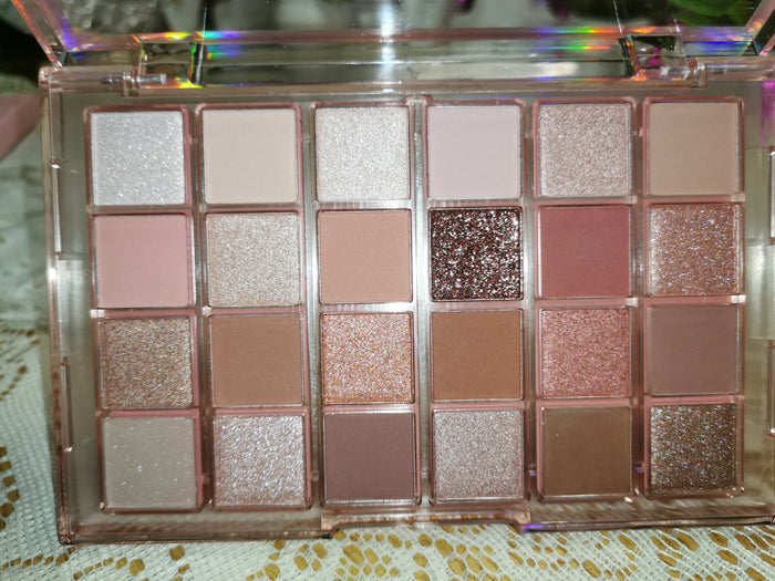 Any lady daily grace eyeshadow pallet
