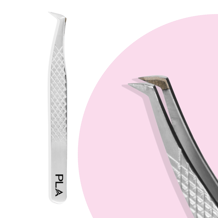 Fiber tip lash tweezers from Paris Lash Academy: Volume Boot, Regular 12cm (front view and close up view of the tip)