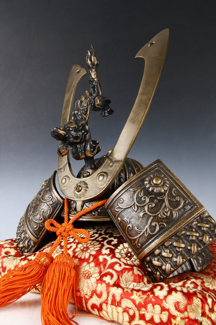 Beautiful Vinateg Samurai Helmet -Made in Japan- Genji Style