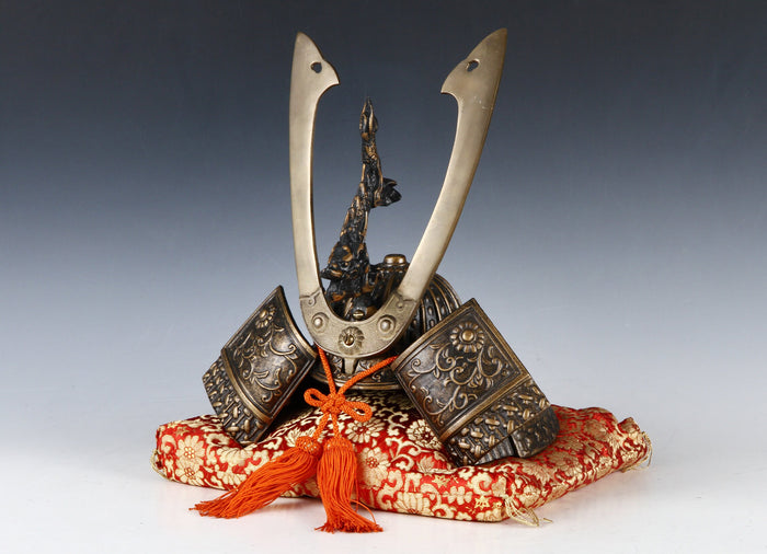 Beautiful Vinateg Samurai Helmet -Made in Japan- Genji Style