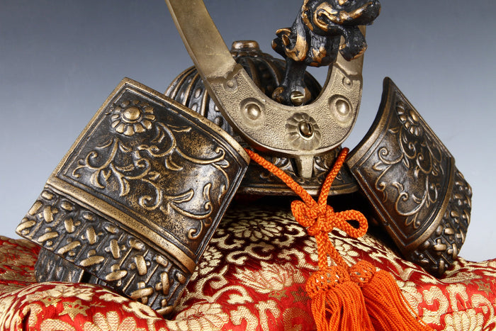 Beautiful Vinateg Samurai Helmet -Made in Japan- Genji Style
