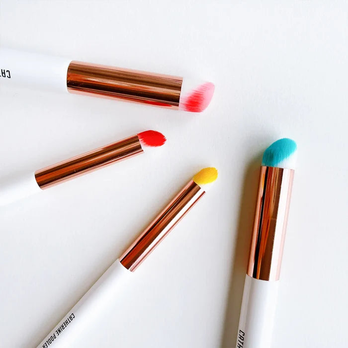Catherine Pooler - Detail Blending Brushes - 4 pack. Add fine detail or blend multiple colors with ease when stenciling with the Detail Blending Brush Set. These sets include 4 synthetic, soft-bristle blending brushes in two sizes. Available at Embellish Away located in Bowmanville Ontario Canada.