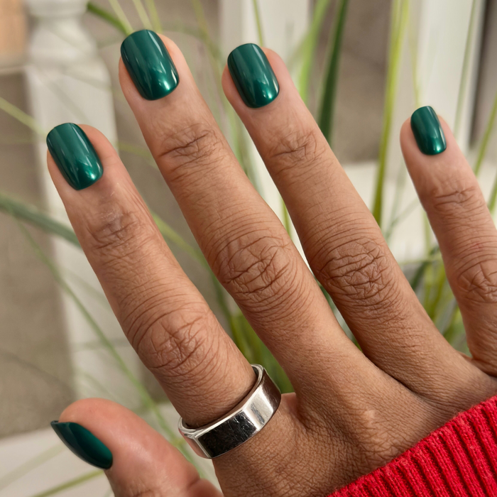 Emerald Chrome - Tab Press-On | Extra Short | Squoval