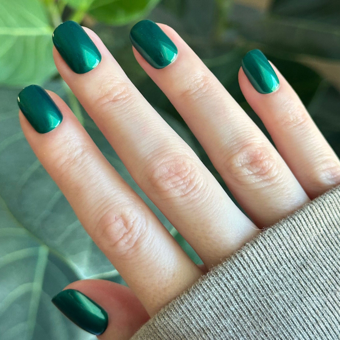 Emerald Chrome - Tab Press-On | Extra Short | Squoval