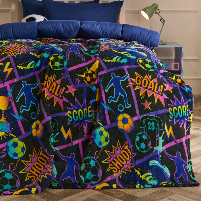 Football Comic Print Fleece Throw - Black 🇬🇧