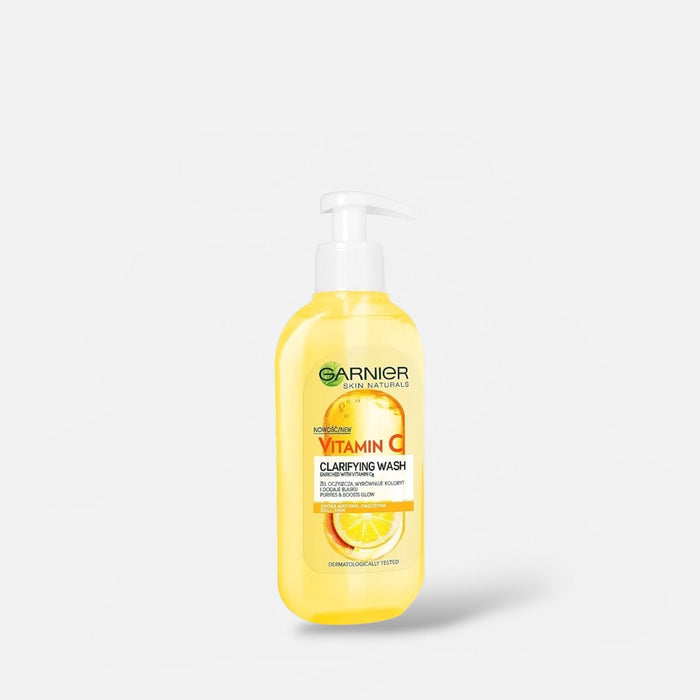 Garnier Vitamin C Clarifying Face Wash 200ml غسول الوجه المنقي بفيتامين سي من غارنييه - Princess Cosmetics Qatar