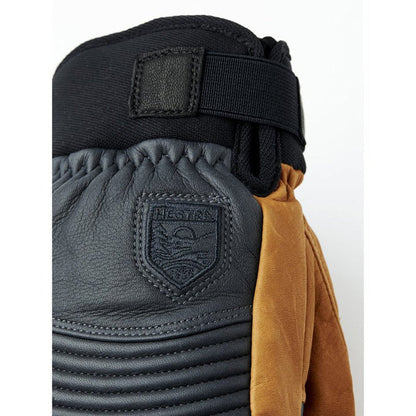 Hestra Freeride Czone 3-Finger Mitt 2027 - UtahSkis for sale at UtahSkis