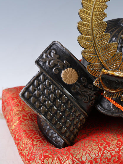 Japanese Old Vintage Samurai Helmet -TOKUGAWA IEYASU- Rare