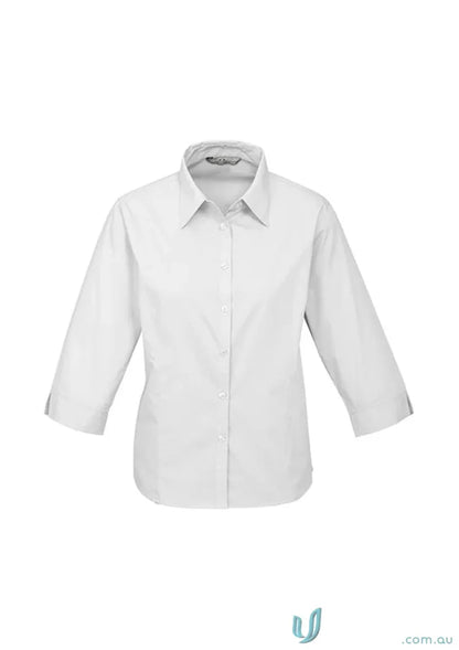 White / 06