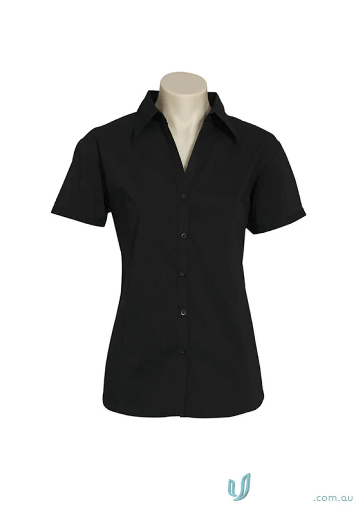 Black / 06