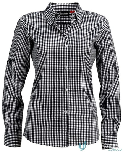 Black/White / W(06)