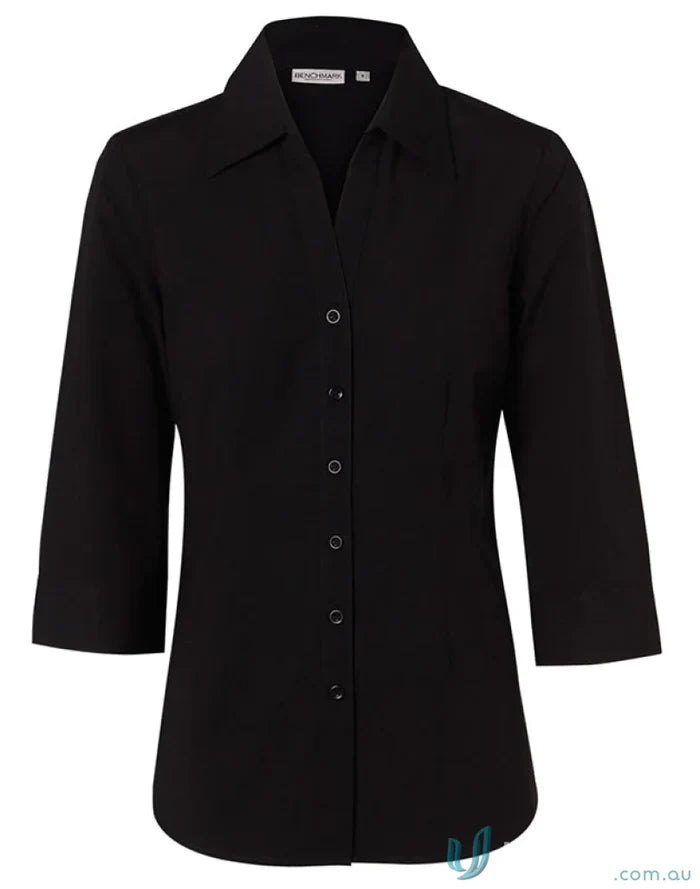 Black Winning Spirit Ladies stretch 3qtr shirt with buttons and three-quarter sleeves