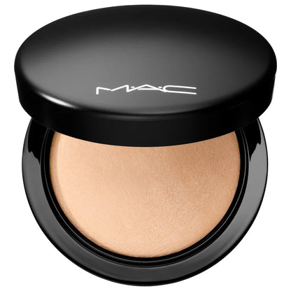 MAC Cosmetics  Mineralize Skinfinish Natural Sheer Coverage Dimensional Baked Face Powder