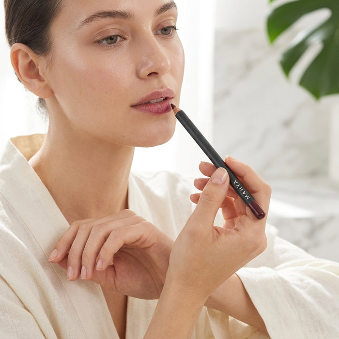 Motive Lip & Eyeliner