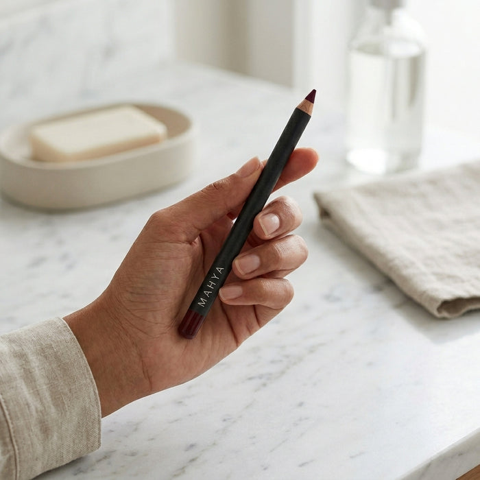 Motive Lip & Eyeliner