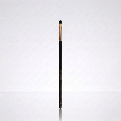 Natalie Maria Scandinavian | 0.4 Precision eye brush