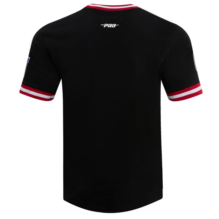 Side angle of the short-sleeve San Francisco 49ers vintage-inspired T-shirt displaying classic design