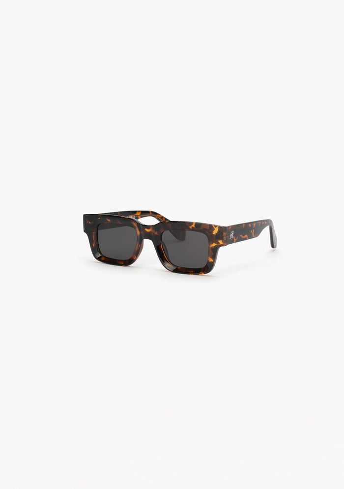 Premium PURE Monclair Tortoise Sunglasses showcasing timeless tortoise pattern and lightweight construction