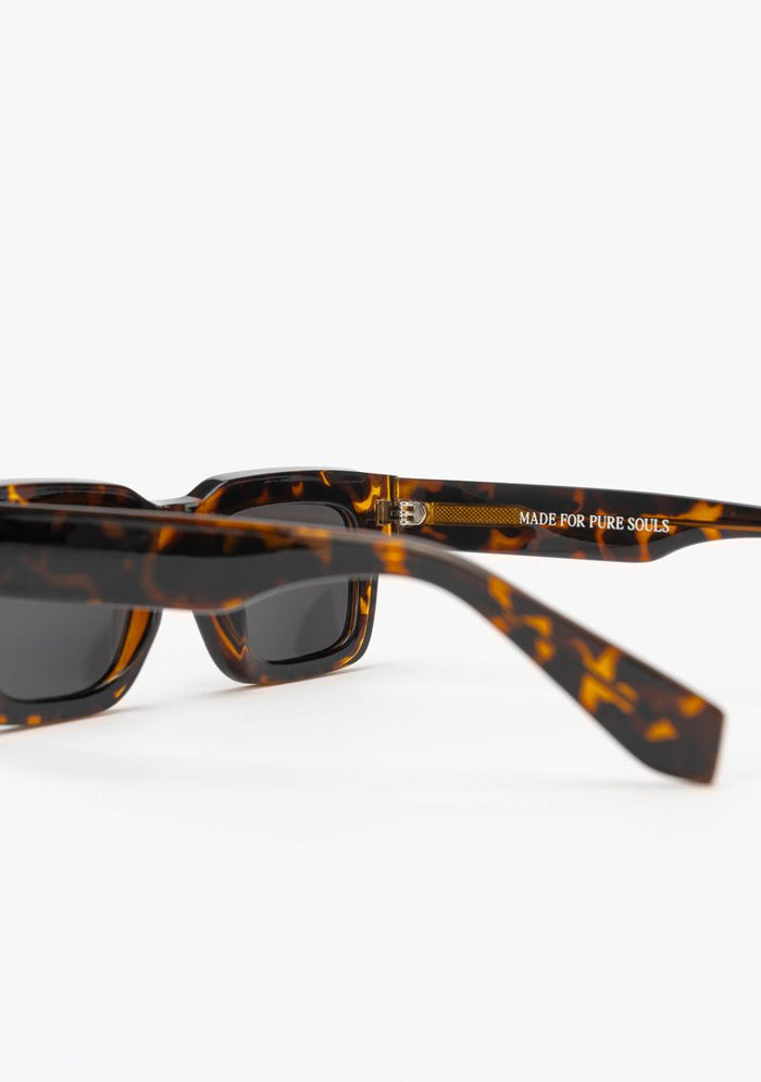 Chic PURE Monclair Tortoise Sunglasses with bold tortoise shell style perfect for sunny days