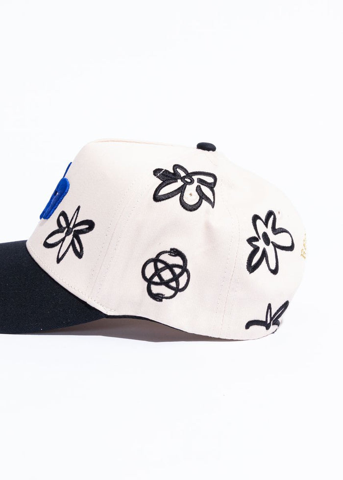 Reference "LA Star" Snapback Hat - Cream/Black (REF880)