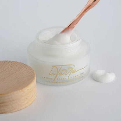 RICH CAVIAR REJUVENATING EYE CREAM - Crema Contur Ochi Cu Extract De Caviar - skinseen.ro