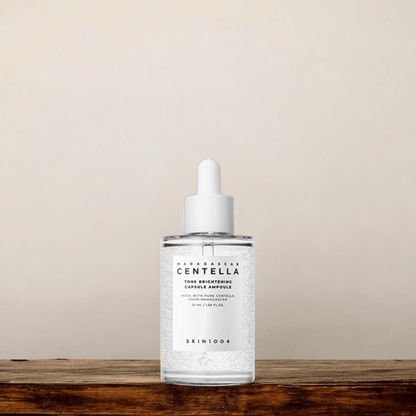 SKIN1004 Madagascar Centella Tone Brightening Capsule Ampoule. أمبولة SKIN1004 مدغشقر سنتيلا تون لتفتيح البشرة - Princess Cosmetics Qatar