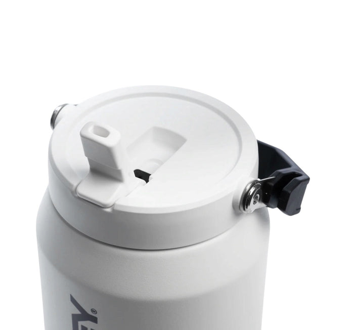 Stanley Iceflow Flip Straw 2.0 Jugs  - 64oz (1.9L)