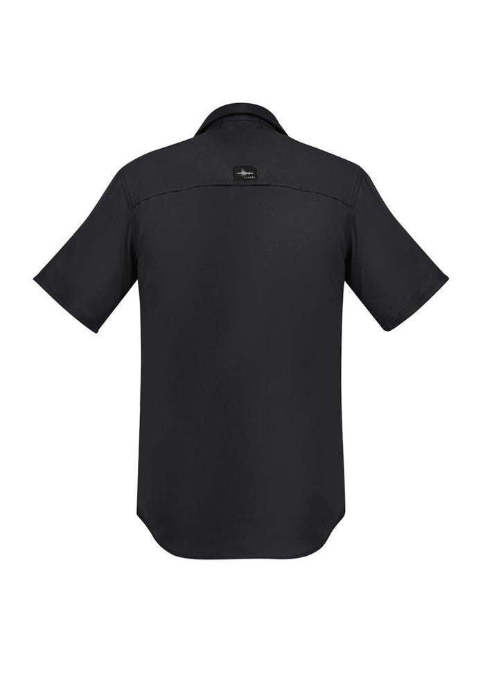 Back of Syzmik men’s outdoor short sleeve shirt zw465 with seam detail