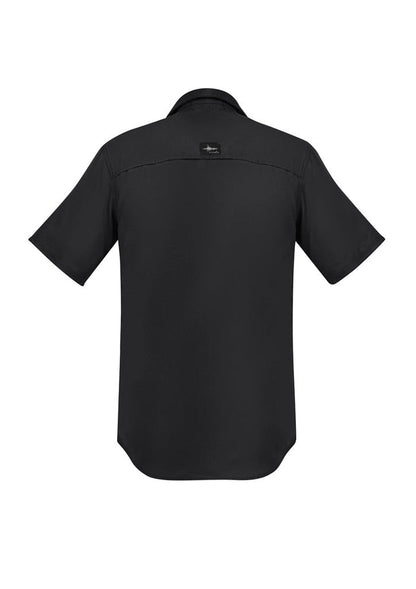 Back of Syzmik men’s outdoor short sleeve shirt zw465 with seam detail