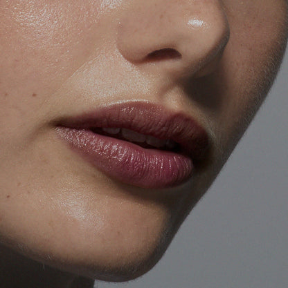 Tint Me Lip Punch lip balm, berry glossy lips close-up