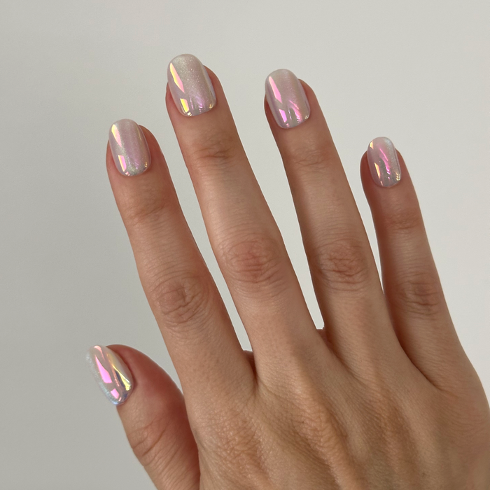 Unicorn Chrome Shimmer | Extra Short | Round - Tab Press-On