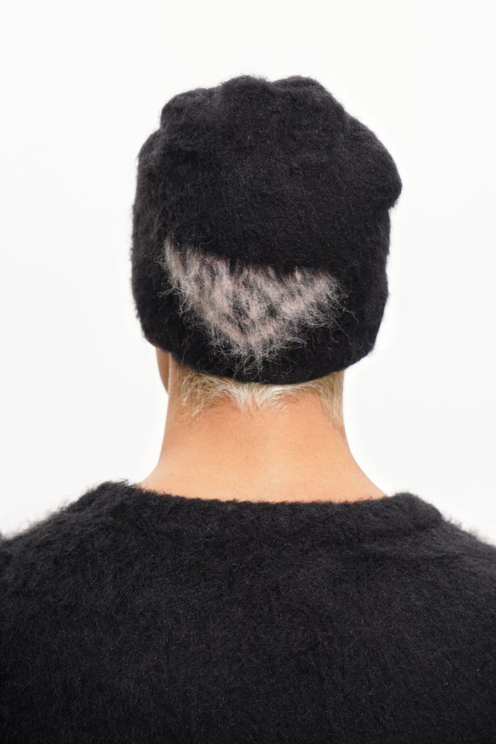 Valabasas "Chordata" Black Beanie