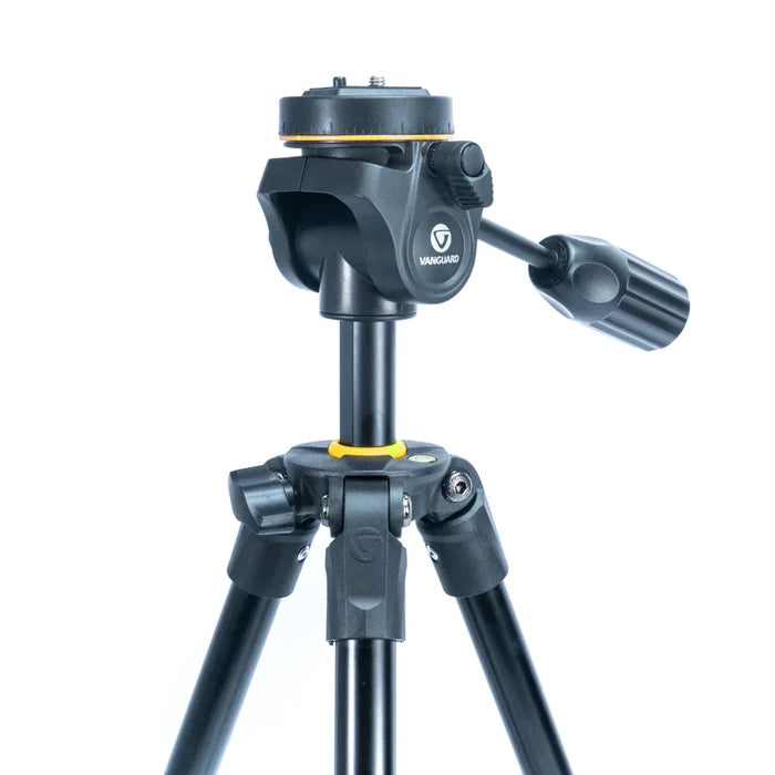 Vanguard Vesta 204AP Aluminum Pan Head Tripod (VESTA-204AP) - Astronomy Plus