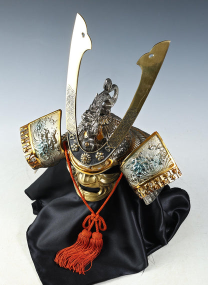 Vintage Japanese Samurai Kabuto Helmet -Sea Wave Guard- Middle Size