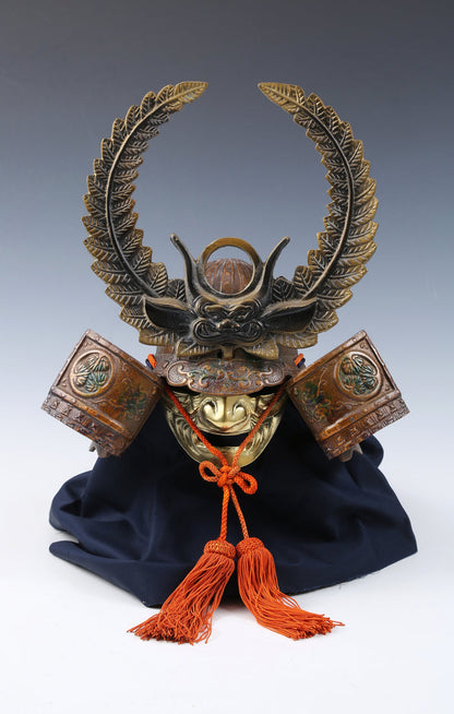 Vintage Japanese Samurai Kabuto Helmet  Tokugawa Ieyasu Style Display Armor