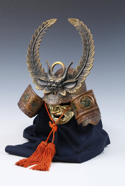 Vintage Japanese Samurai Kabuto Helmet  Tokugawa Ieyasu Style Display Armor